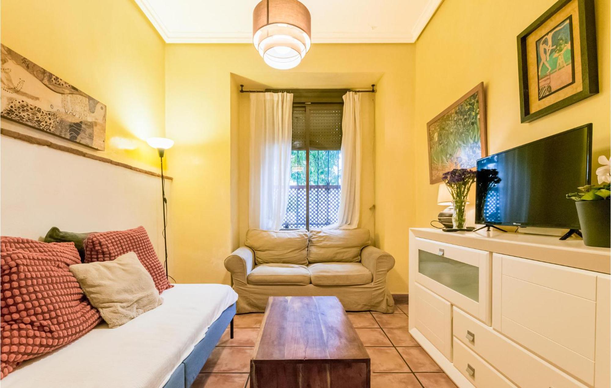 Lovely Apartment In Cordoba With Kitchen Eksteriør bilde