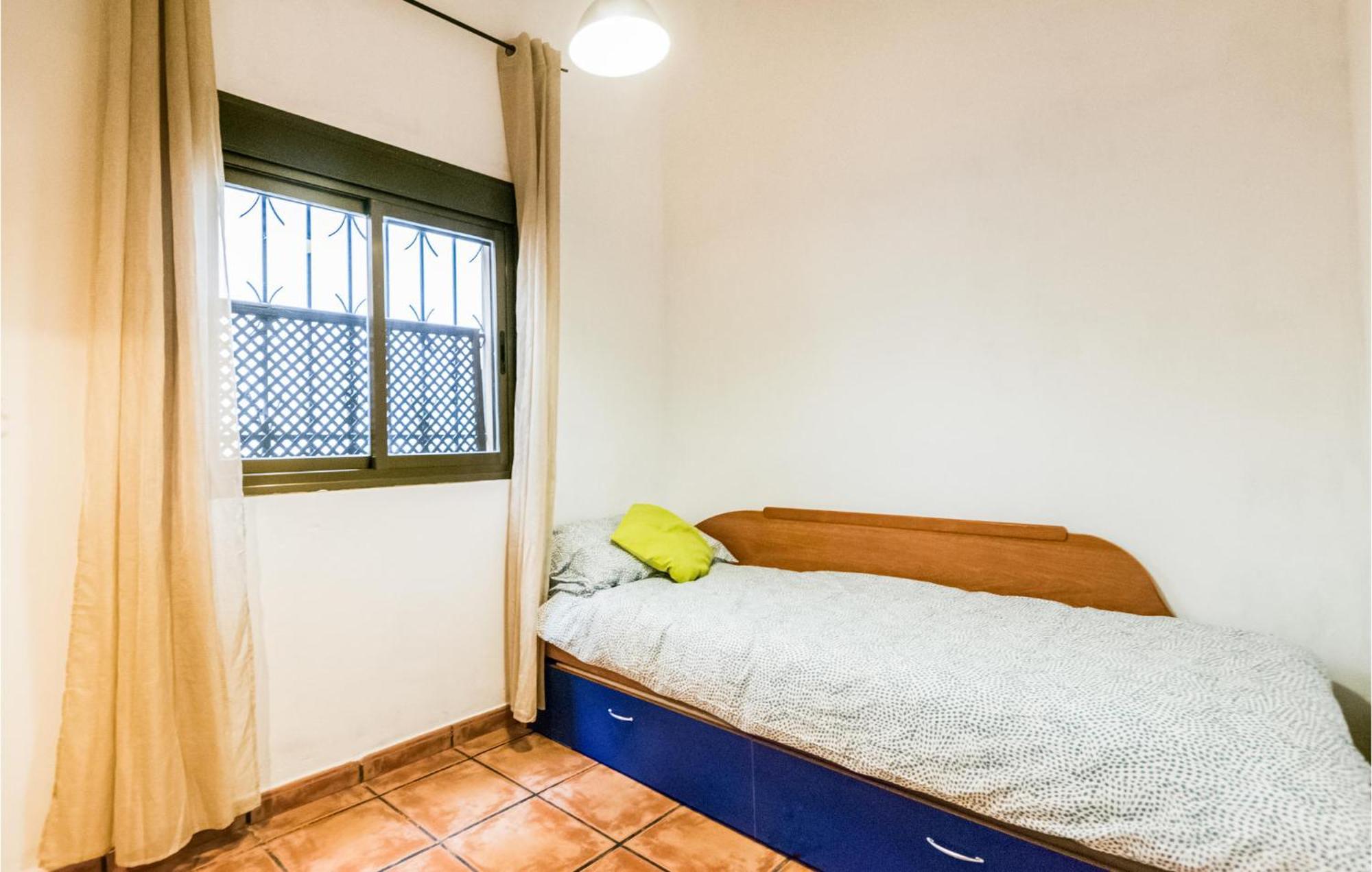 Lovely Apartment In Cordoba With Kitchen Eksteriør bilde