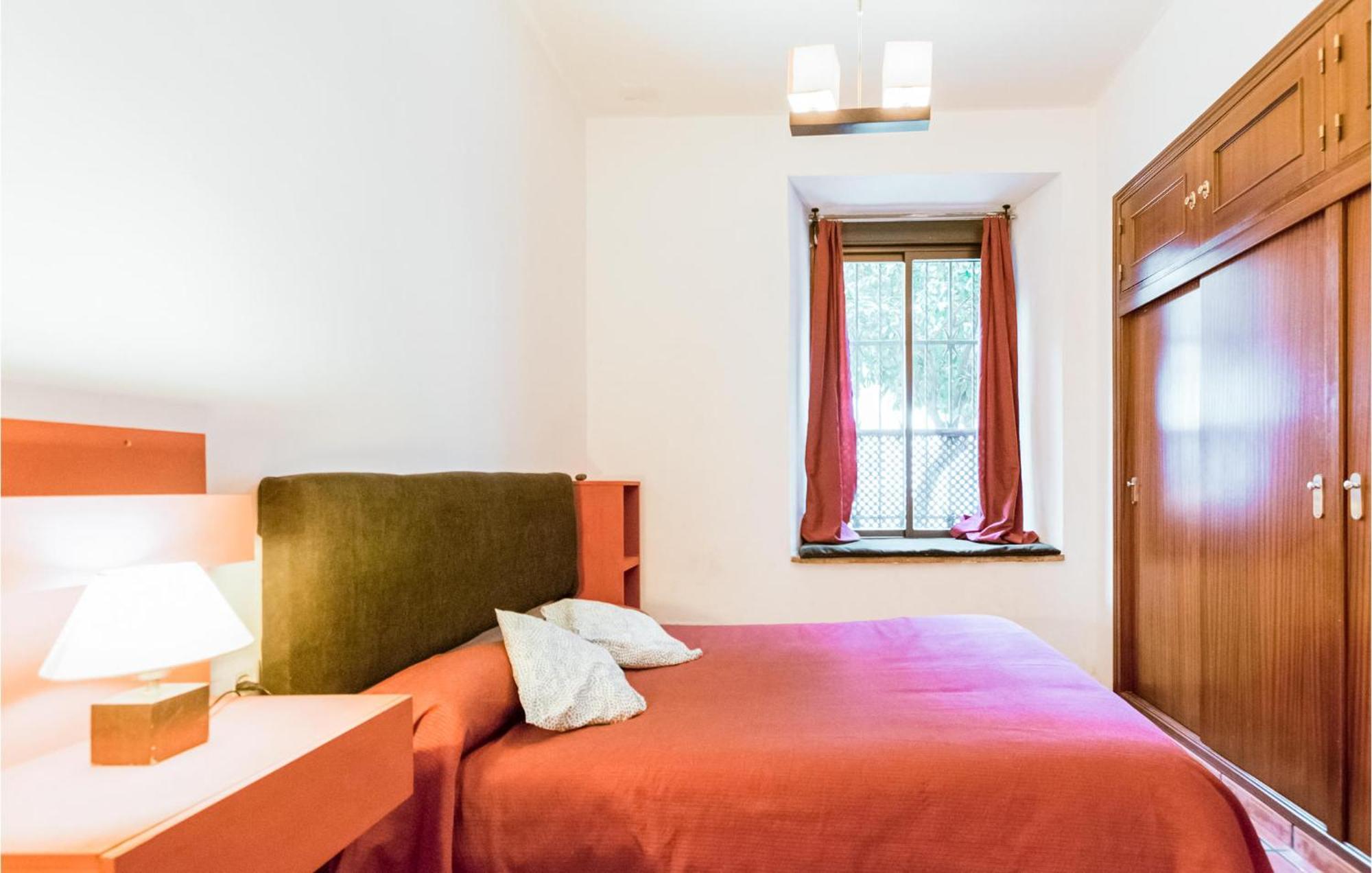 Lovely Apartment In Cordoba With Kitchen Eksteriør bilde